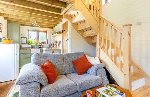 Llandrinio House | The Little Barn at Holly Villa