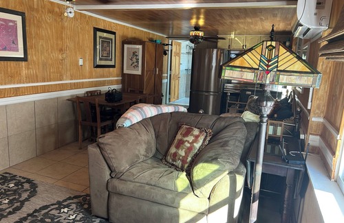 Tarpon Springs Apartment | The Little Efficiency.