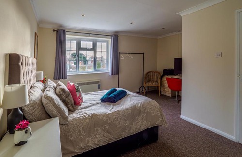 Downham Market Hotel | The Live and Let Live