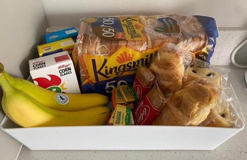 Eastwood House | The Lodge at Crown Point, Entire Place, Private Secure Parking, EV Point, Brand new