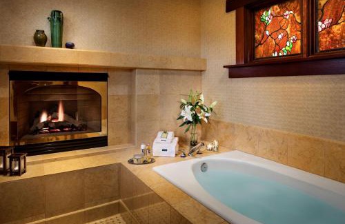 Torrey Pines Hotel | The Lodge at Torrey Pines