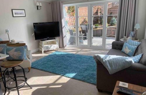 Isle of Thanet House | The Lodge