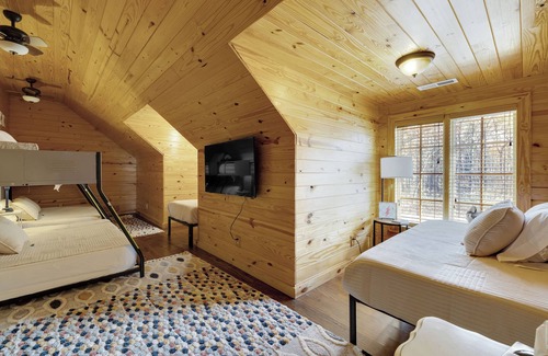 Mentone Cabin | The Lodge in Mentone.