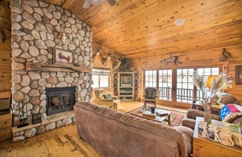 Putnam County House | The Lodge in Powersville with Game Room and Fire Pit
