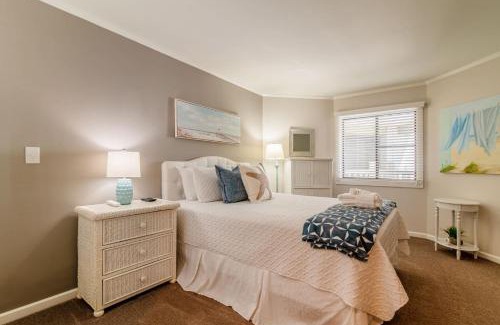 Briarcliffe Acres House | The Loft at Ocean Creek Resort w Oceanfront Pool