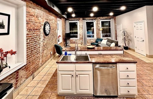 Gadsden Apartment | The Loft On Broad - Gadsden’s First Downtown Loft