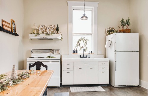 Highland Apartment | The Loft on the Square