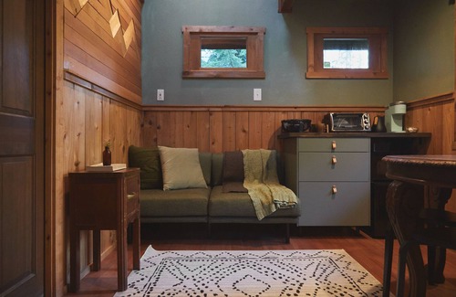 Skykomish Cabin | The Loft @ SkyCamp: Romantic Cabin near Stevens Pass, fit for two