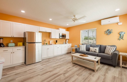 St. Pete Beach Hotel | The Lofts at St. Pete Beach