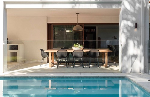 Whale Beach House | THE LOOKOUT by Palm Beach Holiday Rentals