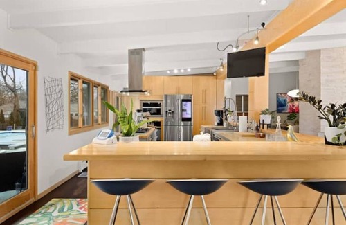 Peoria House | The LUXE Of Peoria! 6000sqf! Unbelievable pool!