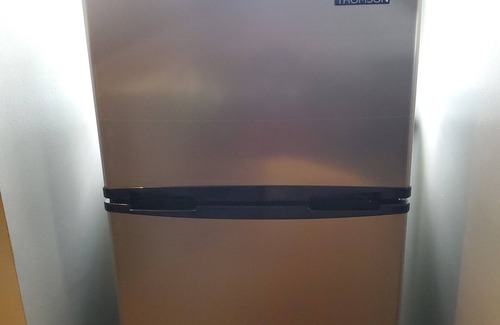 State Park Apartment | The Majestic Suite off Brickyard