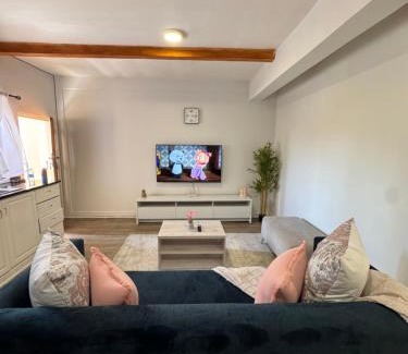 Lusaka Apartment | The Mallside Apartments