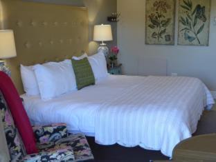 Jeffreys Bay Hotel | The Mandyville Jeffreys Bay