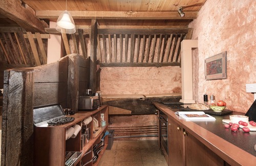 Axminster House | The Manger, Perched in an elevated position within the Blackdown Hills National Landscape.