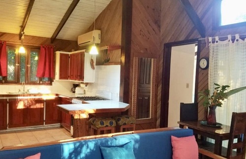 Sandy Bay House | The Mango House 2+2 Tree House A/C 2 Large Decks STEPS 2 The BEACH