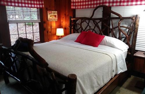 Rockmart Apartment | The Manor at Becks Lake