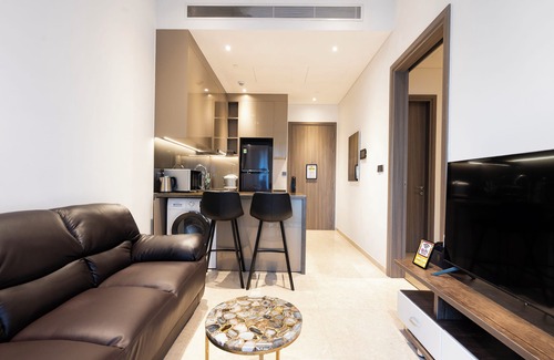 Da Kao Apartment | The MarQ Lanc. District 1