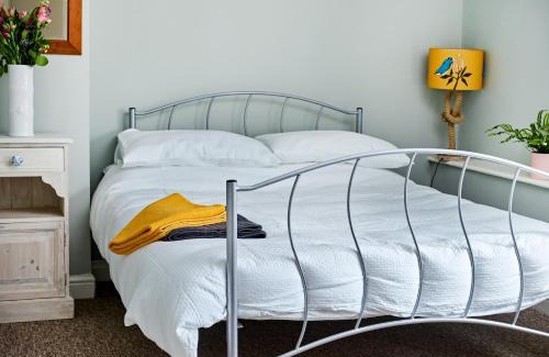 Langford Budville Bed & Breakfast | The Martlet Inn