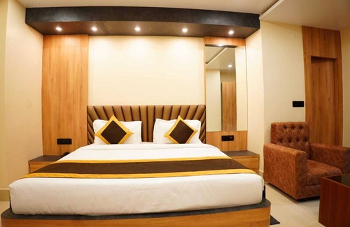 Deoghar Hotel | The Marutinandan Grand
