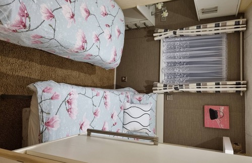 Clacton-on-Sea Cabin | The Meridan Lodge