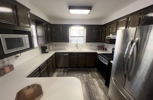 Potosi House | The Mesquite Retreat ~ Romantic ~ Secluded ~ Hot Tub ~ Fire Pit ~ Very Relaxing
