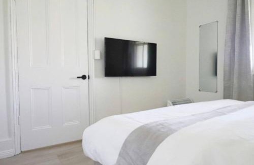 Bathurst House | The Modern Victorian 200 metres from CBD