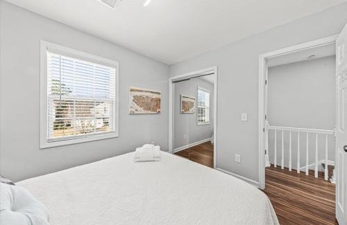 North Charleston Apartment | The Mossy Oak House