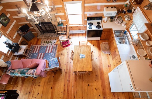 Otto Cabin | The Mountains are Calling! Visit Chinkapin Gap | Turnstone Log Cabins