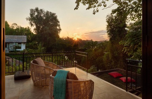 Luang Prabang Villa | The Namkhan Sunset Luang Prabang Villa