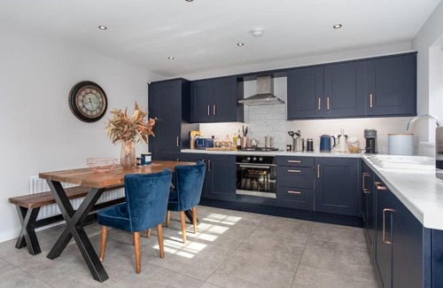 Craigavon House | The Nest - 15 min walk to Craigavon Area Hospital