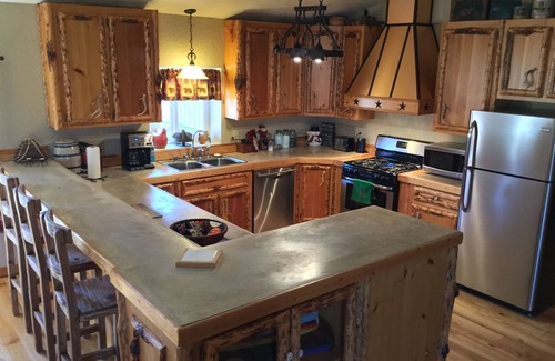 Eagle Nest House | The Nest A Mountain Valley Retreat