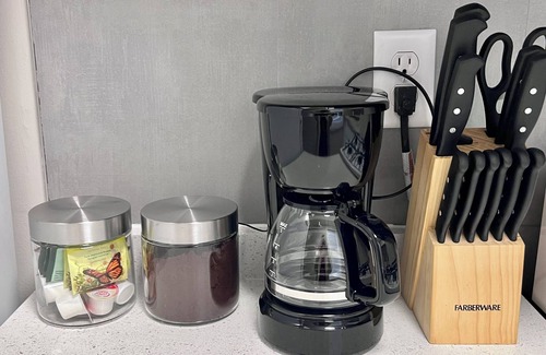 Valparaiso Apartment | The Nest- Downtown Valparaiso- Close to Valpo University Short Term Stays