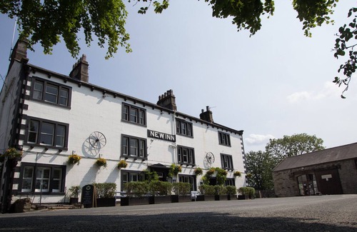 Clapham Hotel | The New Inn Clapham