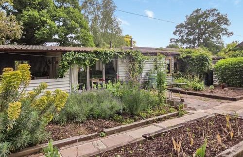 Ashford House | The Nutshell