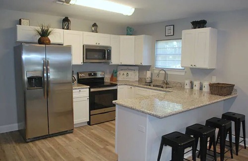 Jean Lafitte House | The Oak House in Historic Jean Lafitte