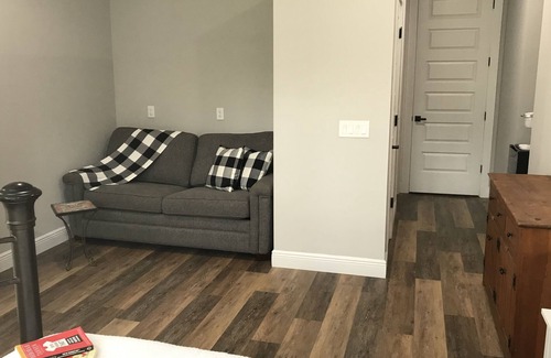 Oakland Apartment | The Oak View Place.