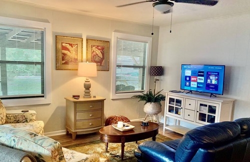 Inverness Cottage | The Oaks at Withlacoochee Cottage Riverfront - NO Mgt fees!