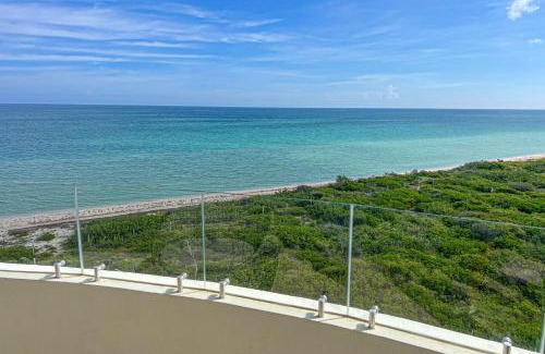 Miramar Apartment | The Ocean Breeze Retreat