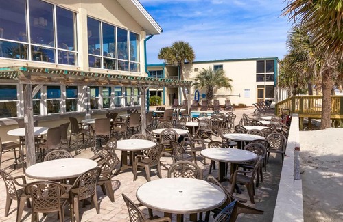 Litchfield by the Sea Apartment | The Oceanfront Litchfield Inn 251