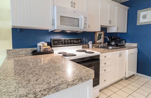 Litchfield by the Sea Hotel | The Oceanfront Litchfield Inn