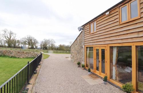 Oswestry House | The Old Cart House