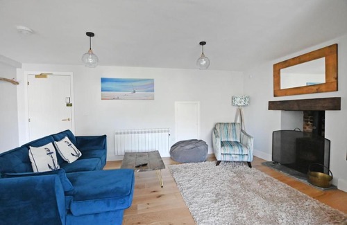 Lyme Regis Apartment | The Old Cottage Bakery
