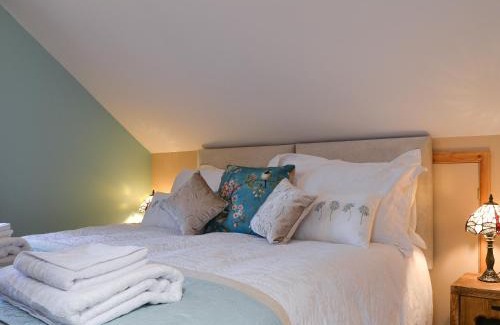 Arnold House | The Old Forge