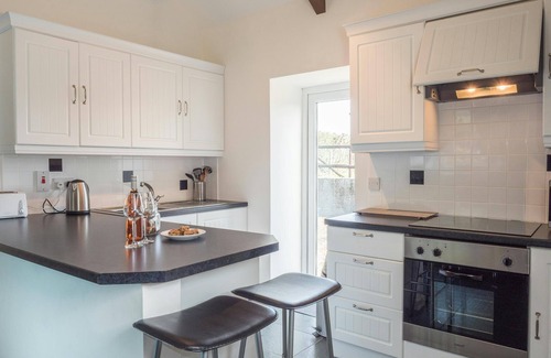 Golden Grove Cottage | The Old Forge, Llandeilo