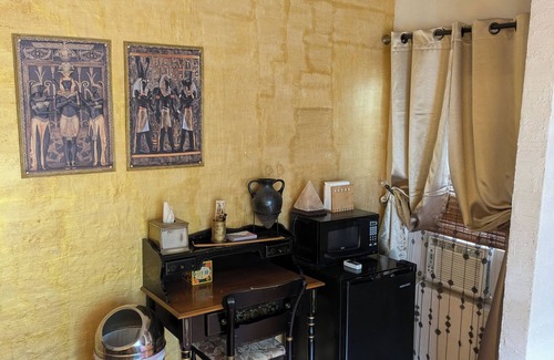 Leechburg Bed & Breakfast | The Old Parsonage B&B