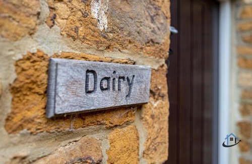 Caldecott Apartment | The Old Plough, mix of 1 bed and 3 bed units, rustic charm, super king bed or twins, en-suite, secure parking