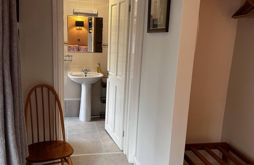 Glentham Bed & Breakfast | The Old Posthouse B&B