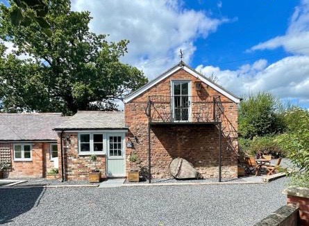 Llanymynech House | The Old Smithy, beautifully restored cottage in Carreghofa, near Llanymynech