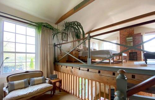 Bury St Edmunds House | The Old Steam Mill, luxury, spacious, beautiful grounds, stunning location